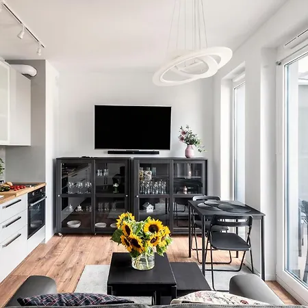 Shortstaypoland Pustelnicka