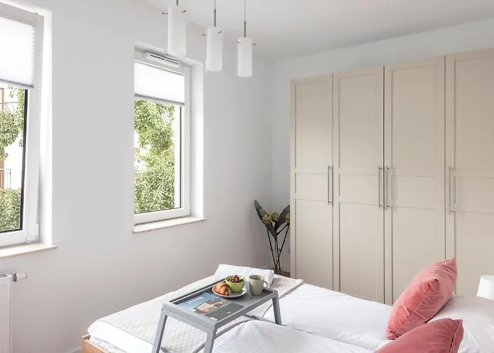 Shortstaypoland Pustelnicka דירה