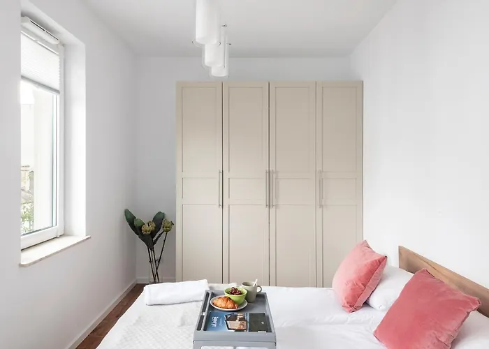 Shortstaypoland Pustelnicka דירה